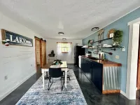 Atwood Lake family home. Pet friendly!