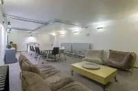 9 bedroom house with garden 10min from the heart of Lyon - Homestays