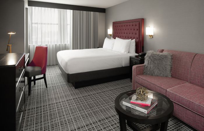 The Axis Hotel Moline, Tapestry Collection by Hilton