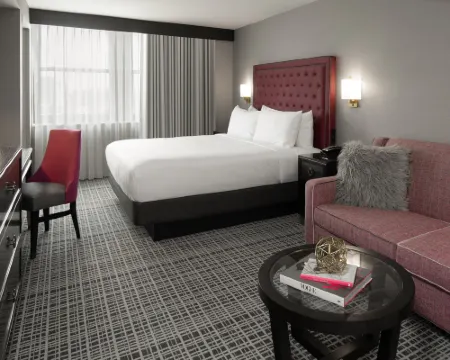 The Axis Hotel Moline, Tapestry Collection by Hilton Hotels in Moline