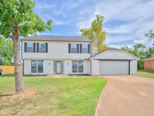 Charming 3-bedroom house in Shawnee with AC and WiFi