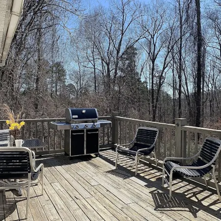 Lake Lanier, Fire Pit, Fishing, Boating, Short Walk To Lake, Bring Your Boat!