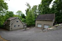 Lakefront on Wallenpaupak with private dock.  Great for family gatherings Hotels in Greene Township