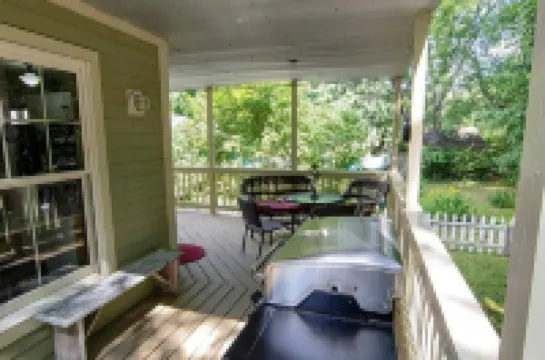 Keene Kottage 1890!! Waterfront in the High Peaks!