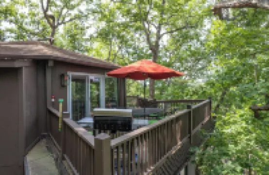 Treetop Village #14.  Pet-Friendly; Pool & Slips Steps Away; Sleeps 10