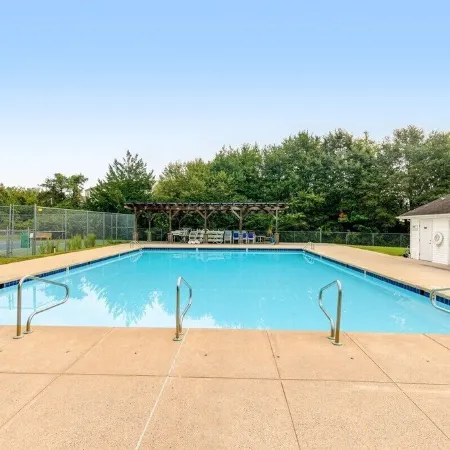 Free Daily Activities, Bikes,Grill, Pool&Tennis, Bhchairs, 5 Minutes from Beach!