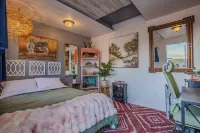 The Quail's Nest: Experience Arizona Agritourism