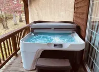 The Retreat at Rockridge ( HotTub )