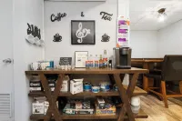 "Note"able Nook Suites