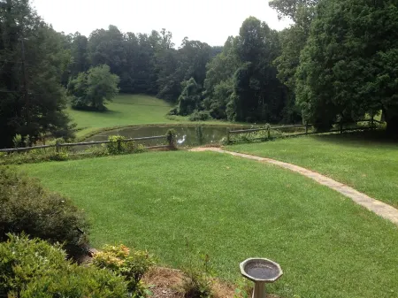 Hiking Trail, Fishing Pond, Close to Town, Stellar Views