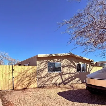 Page Lake House! Full House, Freshly Remodeled, Boat, RV Parking, Center of Page