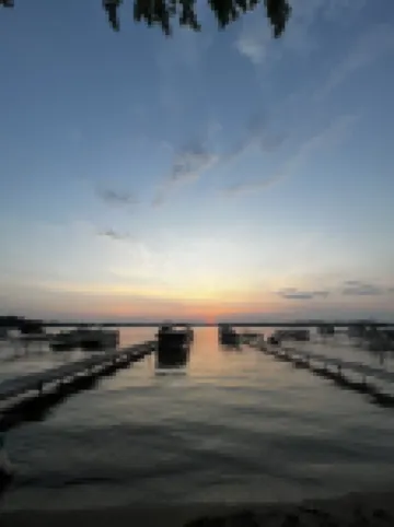 Brb Elm Park Cottage Devils Lake  Fire Pit Grill Private Backyard Dock