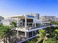 Stylish Poolside 2-Bed, 2-Bath Unit with Private Yard at Pompano Beach Pointe