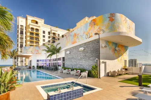 Canopy by Hilton West Palm Beach - Downtown - 4-Star