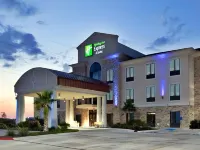 Holiday Inn Express & Suites Austin NE - Hutto Hotels near The Golf Club at Star Ranch