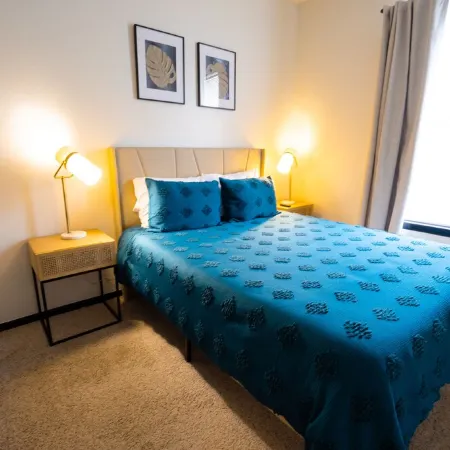 Casa de Flo - 3 BD/3 Bath SPACIOUS CONDO