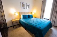 Casa de Flo - 3 BD/3 Bath SPACIOUS CONDO