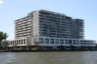 Cairns Private Apartments Hotels in Cairns