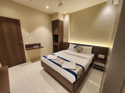 Hotel Yatri Inn Hotels near Aparna dairy