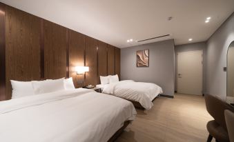 Hound Hotel Incheon Airport