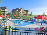 Hilton Grand Vacations Club Blue Mountain Canada Hotels in Grey County