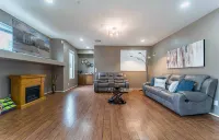 Free Pool Heat - Modern and Bright, Fire Pit