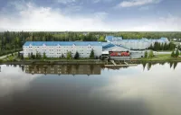 Fairbanks Princess Riverside Lodge - parking