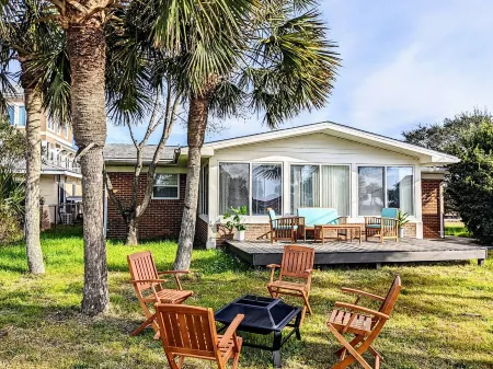 New Listing!  Stunning 4 br steps from the sand - game room - fire pit