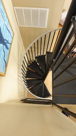 Downtown Condo in the heart of South Haven...walk everywhere, even to the beach!