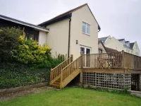 Old Saltys Cottage in Westward Ho with stunning sea views