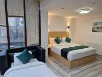 Crown House Hotels near South Park