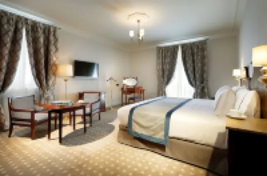 Eurostars Hotel Real Отели в г. 