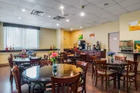 Quality Suites Atlanta Airport East Hotels in Riverdale