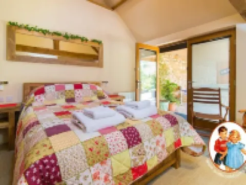 Widbrook Barns Hotels in Trowbridge