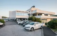 Grand Hotel Neum Wellness & Spa - Parking
