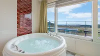 Yangyang Monti Pet Spa Pension - badewanne