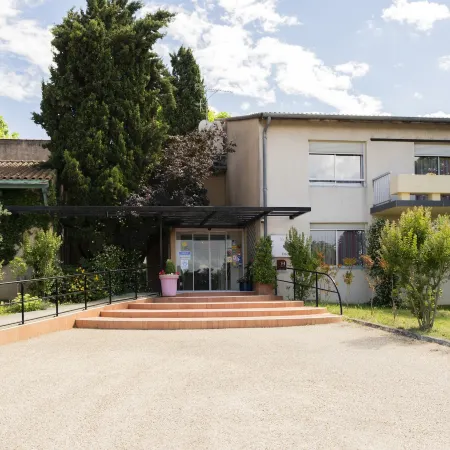 Logis Hotel Restaurant Spa les Oliviers