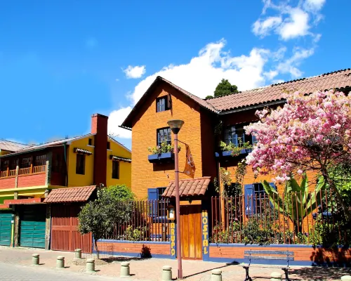 Casa del Arupo Hotels near Foch Square