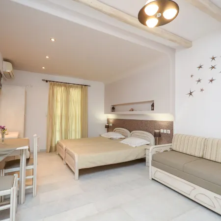 Antonia Studios