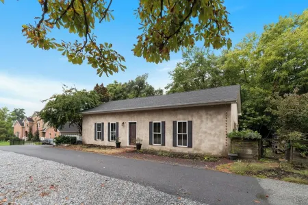 Eclectic & Romantic - Walk to Historic Downtown Harpers Ferry