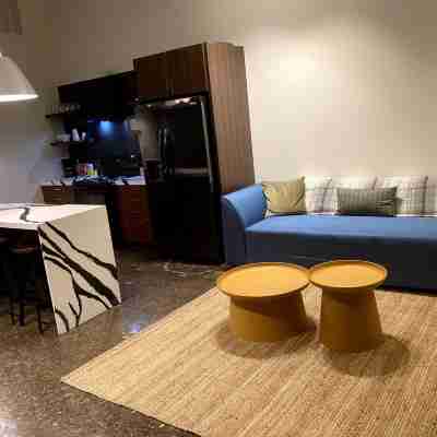 424-Apt. 405 Rooms