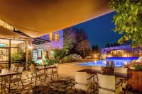Grand Vista Boutique Hotel and Spa - Pools