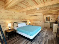 Pine Haven Lodging Hotels in Mount Rushmore UT