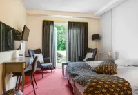 Hotel Menstrup Kro Hotels near Borreby Mose