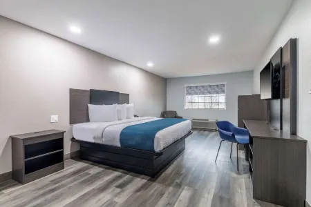 Studio 6 Suites Brenham, TX