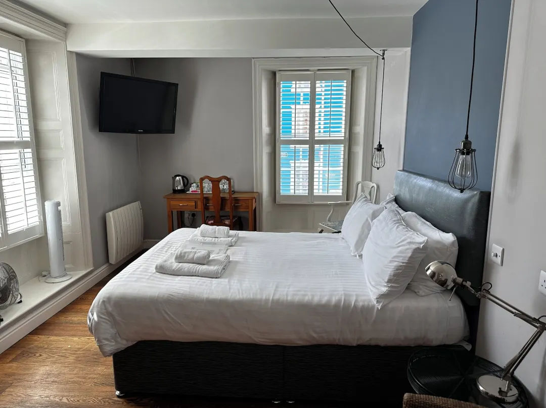 The Castle Hotel - Aberaeron
