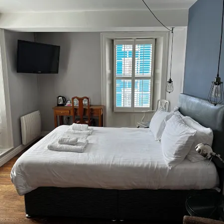The Castle Hotel