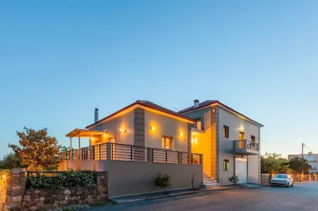 Navarino Captains Villa - Lux Private Pool Retreat Отели в г. Трифилија