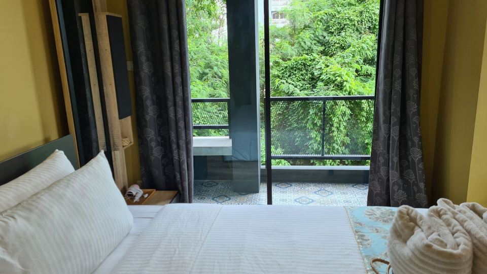 The Lantern Suites