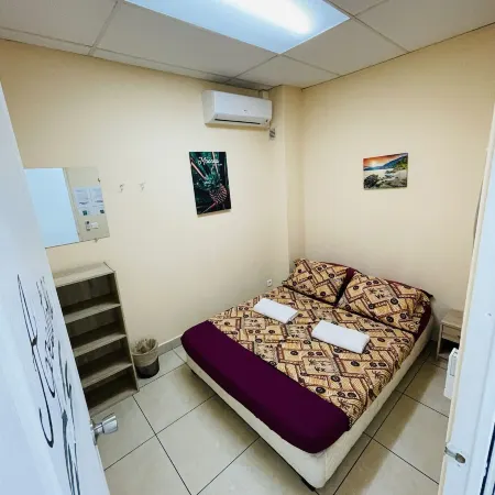 Mahana Lodge Hostel & Backpacker